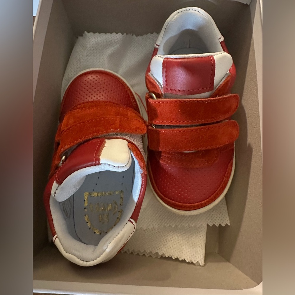 Eureka baby shoes, size 2